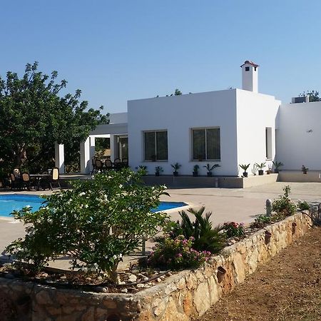 Eliofos Luxury Villa Polis ภายนอก รูปภาพ