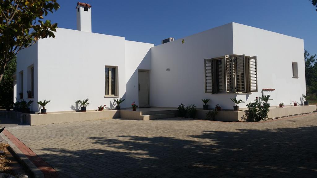 Eliofos Luxury Villa Polis ภายนอก รูปภาพ