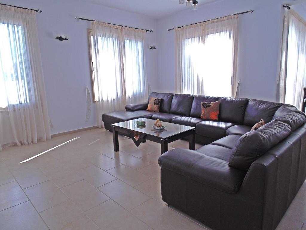Eliofos Luxury Villa Polis ภายนอก รูปภาพ