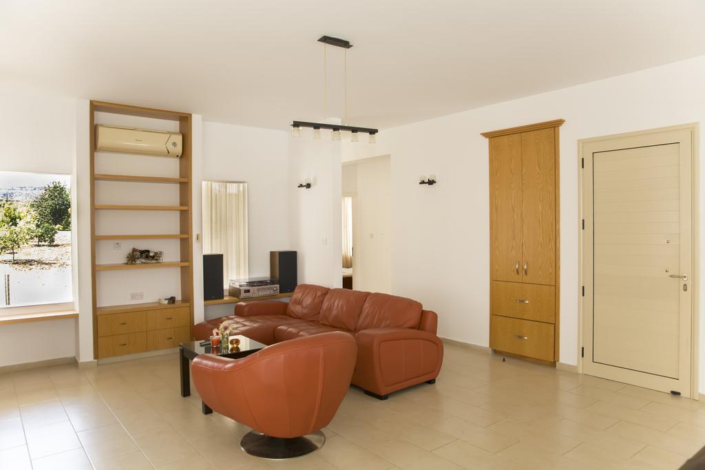 Eliofos Luxury Villa Polis ภายนอก รูปภาพ