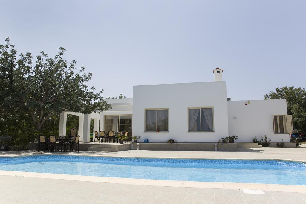 Eliofos Luxury Villa Polis ภายนอก รูปภาพ
